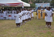 Loreto Celebrates mass during prize giving day12.jpg