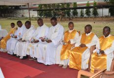 Loreto Celebrates mass during prize giving day7.jpg